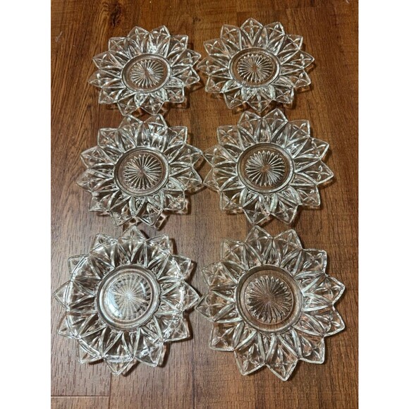 FEDERAL GLASS 1950’s Clear Glass Petal Pattern 6 1/4” Plates 12 Point 6 PCs - Picture 8 of 9